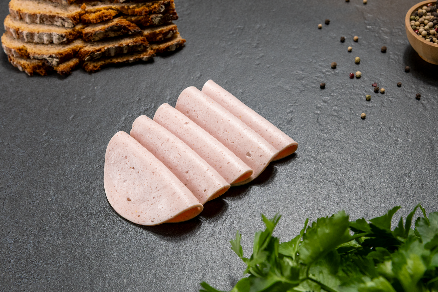 Bio Puten-Leberkäse, gebacken, geschnitten