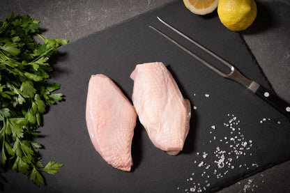 Bio-Hähnchenbrustfilet mit Haut, ohne Knochen
